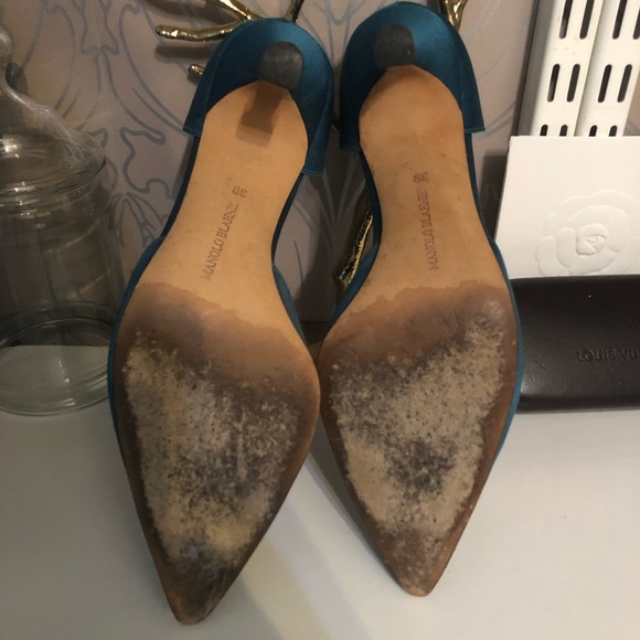 ⬇️$450 MANOLO BLAHNIK embellished d’orsay pump - Picture 5 of 7